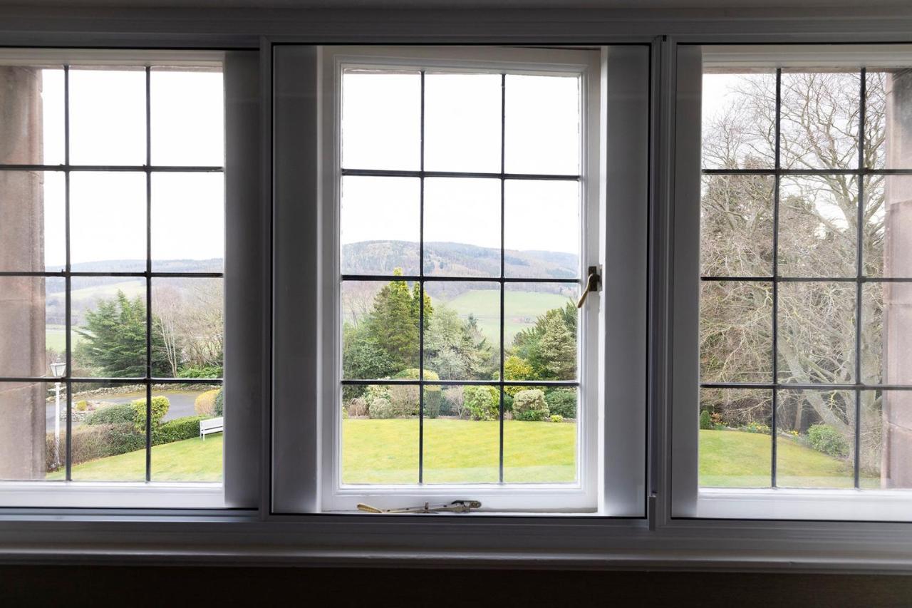 Windlestraw Bed & Breakfast Walkerburn Exterior photo